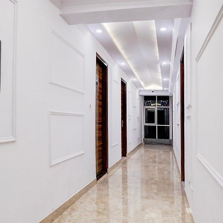 גאזיאבאד Townhouse Hotel Grand Emporio By Sbg Near Vaishali Metro Station מראה חיצוני תמונה